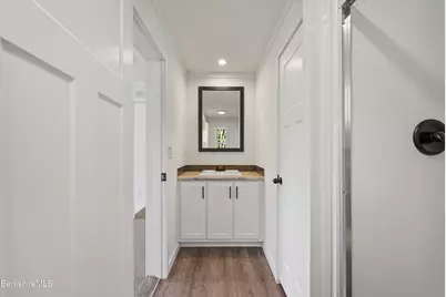395 Cheshire Rd #122, Pittsfield, MA 01201 - Photo 24