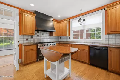 365 Oblong Rd, Williamstown, MA 01267 - Photo 20