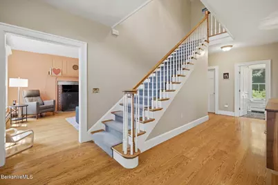 365 Oblong Rd, Williamstown, MA 01267 - Photo 6