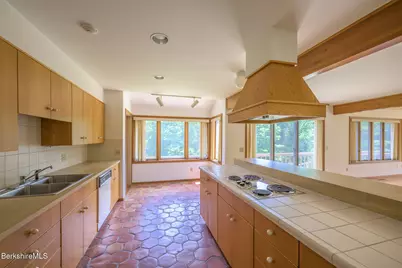 161 Turkey Trot Rd, Richmond, MA 01254 - Photo 10