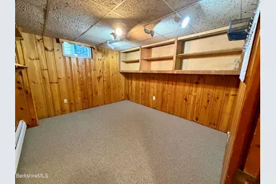747 Pecks Rd, Pittsfield, MA 01201 - Photo 30