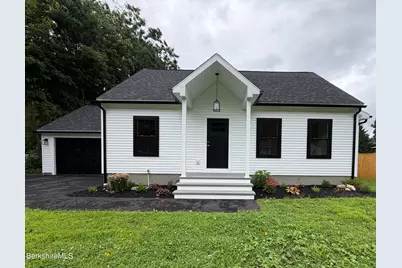 747 Pecks Rd, Pittsfield, MA 01201 - Photo 2