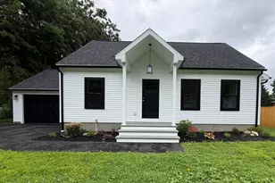 747 Pecks Rd, Pittsfield, MA 01201 - Photo 2