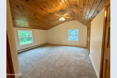 747 Pecks Rd, Pittsfield, MA 01201 - Photo 22