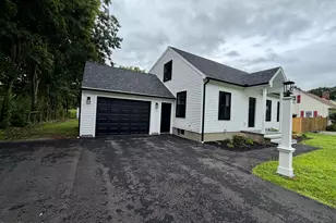 747 Pecks Rd, Pittsfield, MA 01201 - Photo 4
