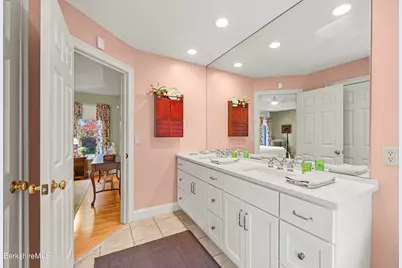 18 North St, Blandford, MA 01008 - Photo 18
