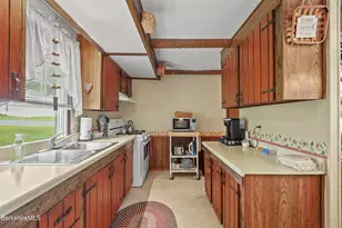 1 Lakewood Cir, Pittsfield, MA 01201 - Photo 12