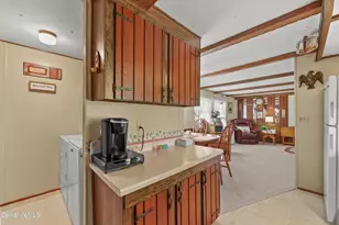 1 Lakewood Cir, Pittsfield, MA 01201 - Photo 14