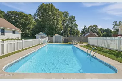 70 Franklin St, Dalton, MA 01226 - Photo 40