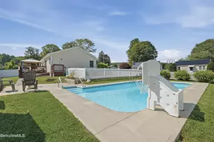 70 Franklin St, Dalton, MA 01226 - Photo 42