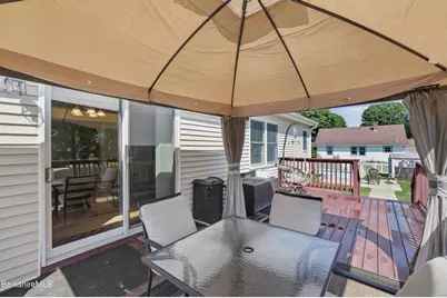 70 Franklin St, Dalton, MA 01226 - Photo 36