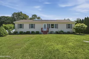 70 Franklin St, Dalton, MA 01226 - Photo 1