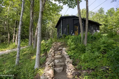 17 S Sandisfield Rd, Sandisfield, MA 01255 - Photo 6