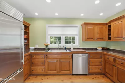 147 Patricia Ave, Dalton, MA 01226 - Photo 22
