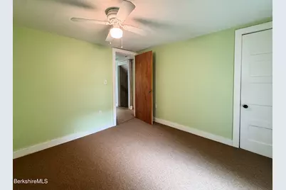 29 Nelson St, North Adams, MA 01247 - Photo 12