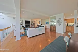 19 Hawthorne Rd, Stockbridge, MA 01262 - Photo 22