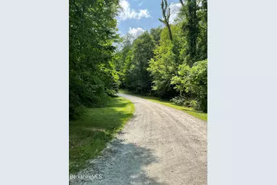 8 Stone Ridge Rd, Stockbridge, MA 01262 - Photo 10