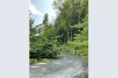 8 Stone Ridge Rd, Stockbridge, MA 01262 - Photo 8