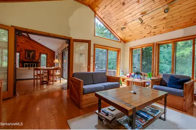 12 Bayberry Dr, Becket, MA 01223 - Photo 18
