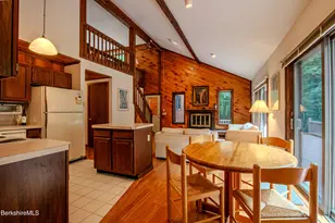 12 Bayberry Dr, Becket, MA 01223 - Photo 16