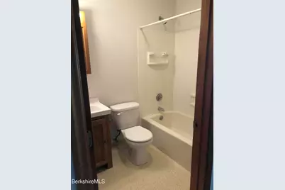 420 N Houghton St, Clarksburg, MA 01247 - Photo 6