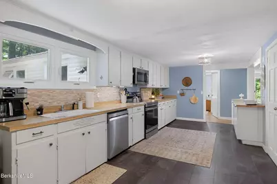 18 Baldwin Hill Rd, Egremont, MA 01230 - Photo 18