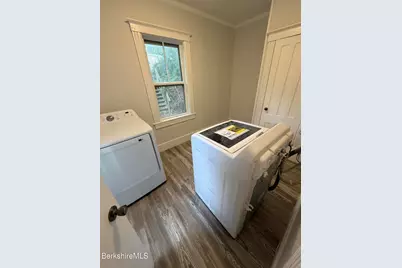 5 Richmond St, Adams, MA 01220 - Photo 6