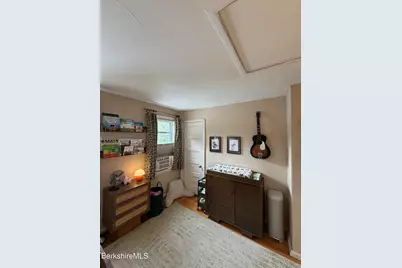 98 Bryan St, Pittsfield, MA 01201 - Photo 16