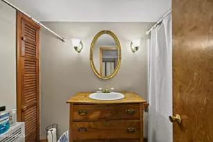 530 Church St, North Adams, MA 01247 - Photo 18