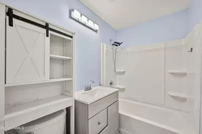 16 South Atlantic Ave, Pittsfield, MA 01201 - Photo 16