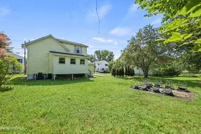 16 South Atlantic Ave, Pittsfield, MA 01201 - Photo 26