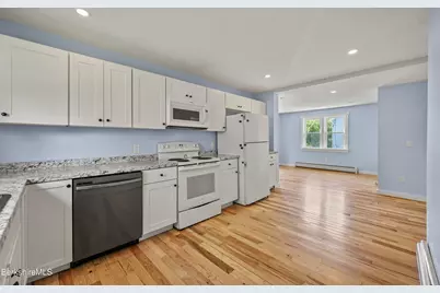 16 South Atlantic Ave, Pittsfield, MA 01201 - Photo 10