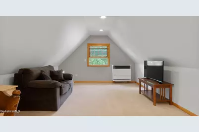 1 Almon Ave, Pittsfield, MA 01201 - Photo 34