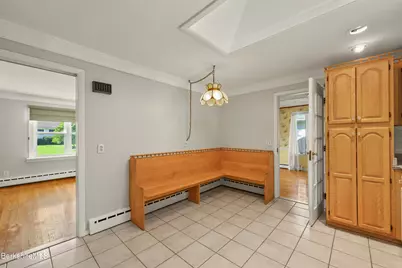 8 Velma Ave, Pittsfield, MA 01201 - Photo 16