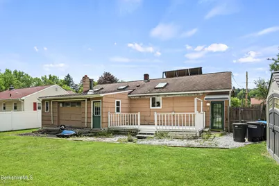 8 Velma Ave, Pittsfield, MA 01201 - Photo 36