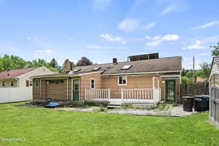 8 Velma Ave, Pittsfield, MA 01201 - Photo 36