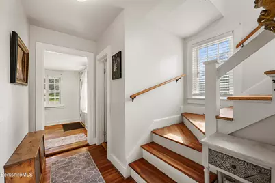 84 Williams St, Pittsfield, MA 01201 - Photo 6