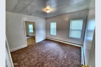 32 Westminster St, Pittsfield, MA 01201 - Photo 6