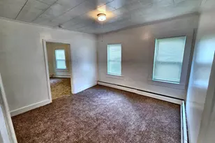 32 Westminster St, Pittsfield, MA 01201 - Photo 6