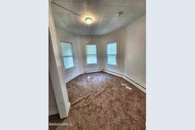 32 Westminster St, Pittsfield, MA 01201 - Photo 4