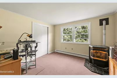 247 Park St, Great Barrington, MA 01230 - Photo 16