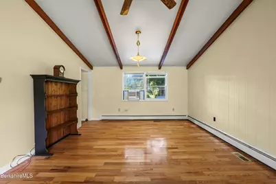 247 Park St, Great Barrington, MA 01230 - Photo 14
