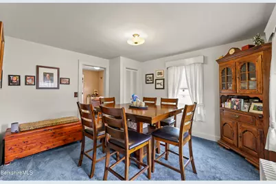 29 Acorn St, Pittsfield, MA 01201 - Photo 16