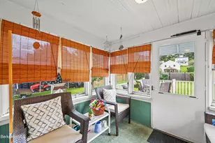 29 Acorn St, Pittsfield, MA 01201 - Photo 24