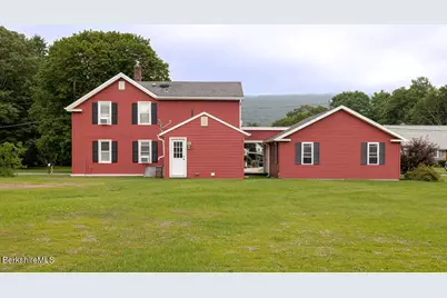 5 Pomeroy St, West Stockbridge, MA 01266 - Photo 2