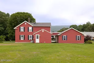 5 Pomeroy St, West Stockbridge, MA 01266 - Photo 2