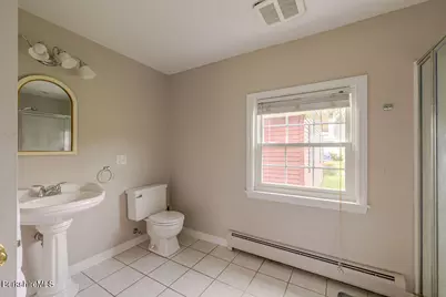 5 Pomeroy St, West Stockbridge, MA 01266 - Photo 16