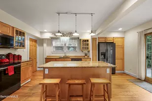 23 Easton Ave, Pittsfield, MA 01201 - Photo 26