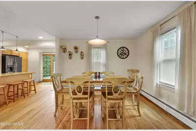 23 Easton Ave, Pittsfield, MA 01201 - Photo 20