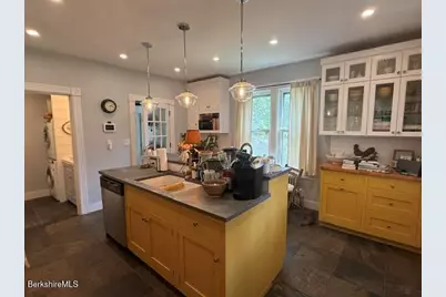 464 North St, Williamstown, MA 01267 - Photo 6